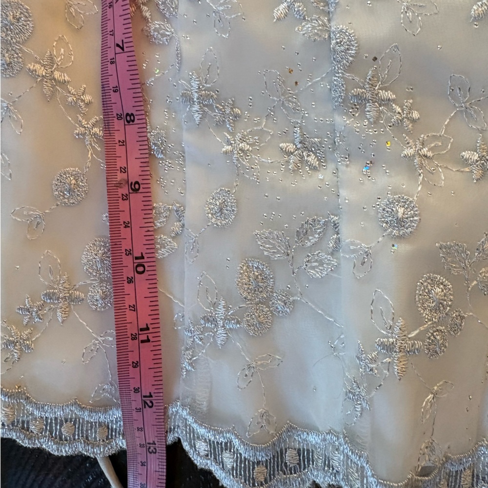 Vintage Blondie Nights White & Silver Lace Embroidered Corset Top, Size 5 - Picture 7 of 9